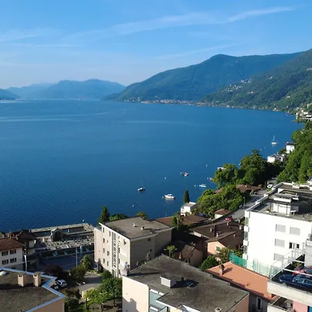 Schoenes Rustico In Bester Lage - 2 Min An Den Apartment Brissago