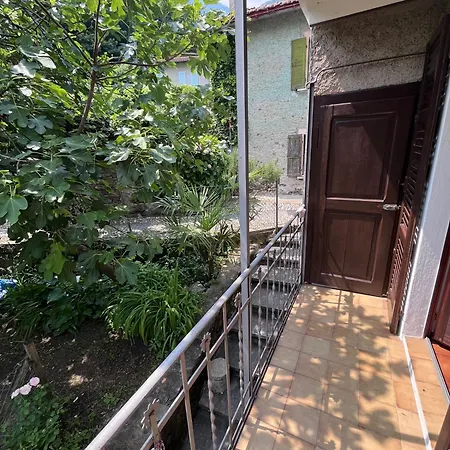Schoenes Rustico In Bester Lage - 2 Min An Den Apartment