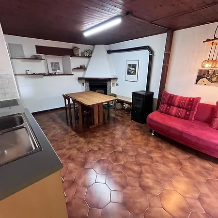 Apartment Schönes Rustico In Bester Lage - 2 Min An Den Brissago TI